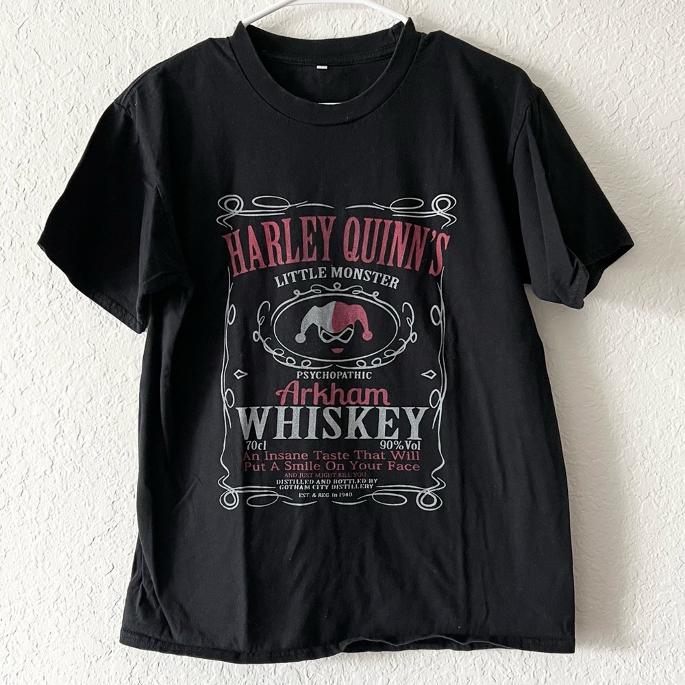 DC Comics Harley Quinn Arkham Whiskey Black Graphic Top Size Small